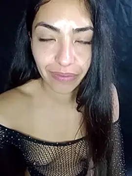 CasiTuya's Live XXX Chat