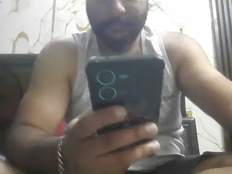 Indersaini148's Live XXX Chat