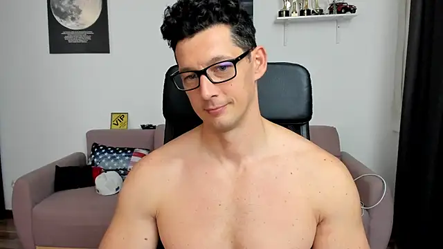 Chat XXX en directo de BrutusK08