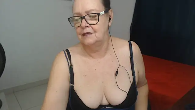 Chatroom XXX en direct de latinalili9