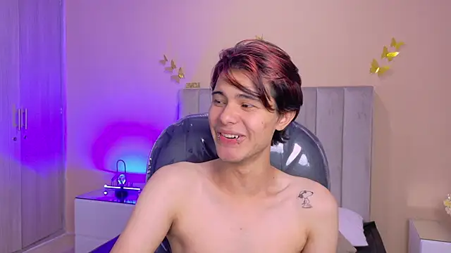 Derek_Sinn live XXX chat