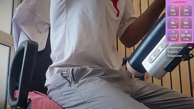 DevilsFavoriteBoy XXX чат на живо