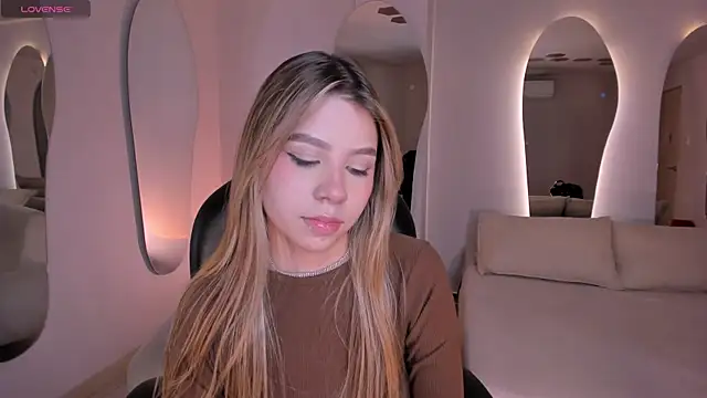 دردشة TiffannySins الجنسية المباشرة