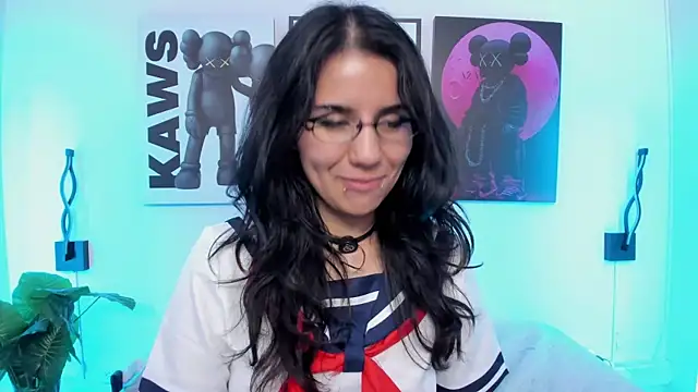 HollyPeach's Live XXX Chat