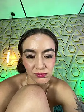 MelanyyJhonson15: онлайн-секс-чат
