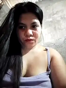 Chat +18 de phoenix_1994 ao vivo
