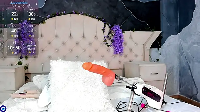 AmbarFoxx_'s Live XXX Chat