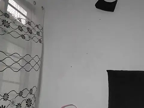 Chat +18 de Barbianaa671 ao vivo