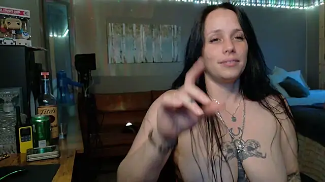 Chatroom XXX en direct de mavismable