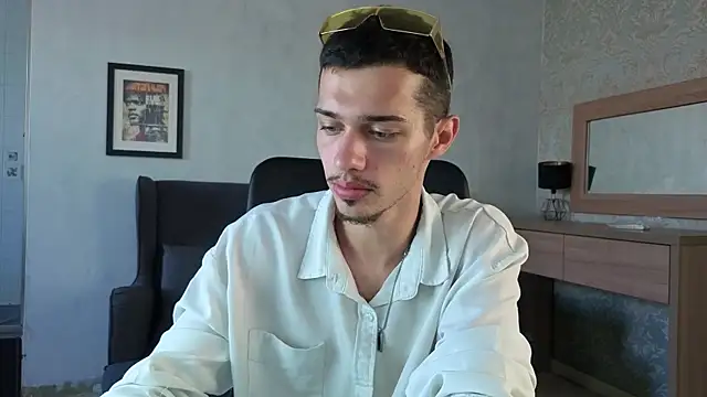 Chat +18 de KaydenDrew ao vivo