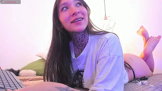isasaenz_'s Live XXX Chat