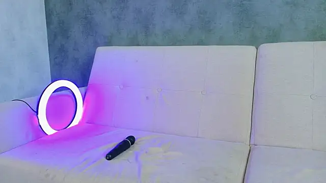 دردشة OnlyForYou_ الجنسية المباشرة