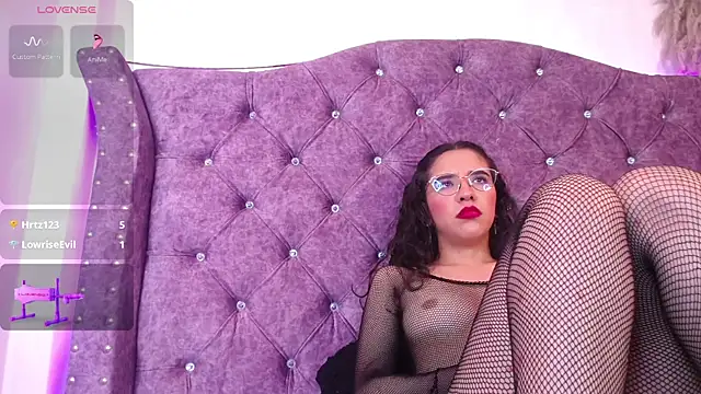 Amara_Davis1 Obrolan Langsung XXX