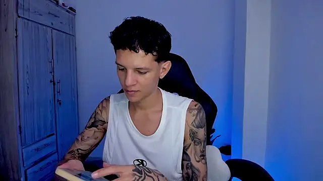 tylerrnova – Live XXX-chat