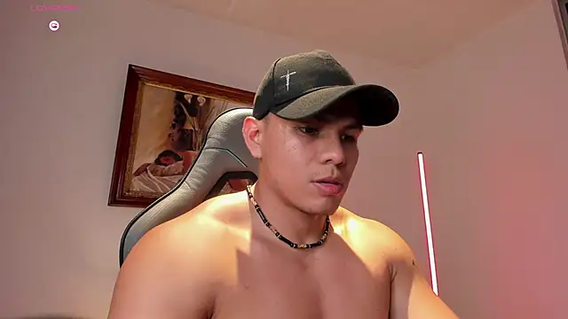 RoyConstance live XXX chat