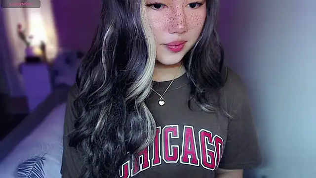 Alicia_Rose69 现场XXX聊天