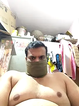 Massboss13 Chat XXX in diretta