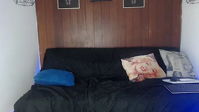 Obey_mee1 Live XXX-chat
