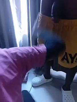 BigBlacBoyD 现场XXX聊天
