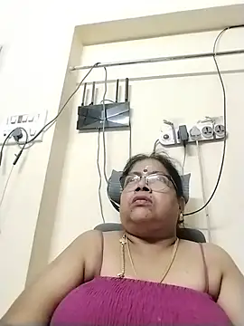 bigbum68 লাইভ XXX চ্যাট