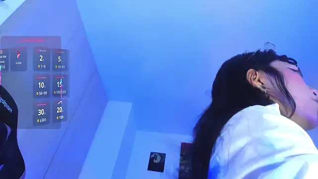 nicolet666lee Adlı Modelin Canlı XXX Sohbeti