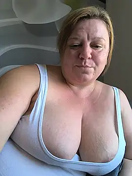 Chat +18 de jusichka ao vivo