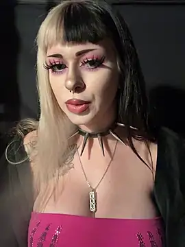 Онлайн чат XXX Paige_Turner
