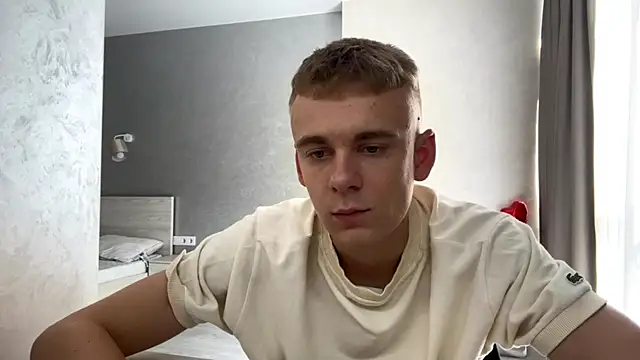 XXX chat uživo modela SoloFury