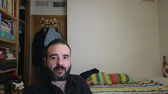 curiosillo83's Live XXX Chat