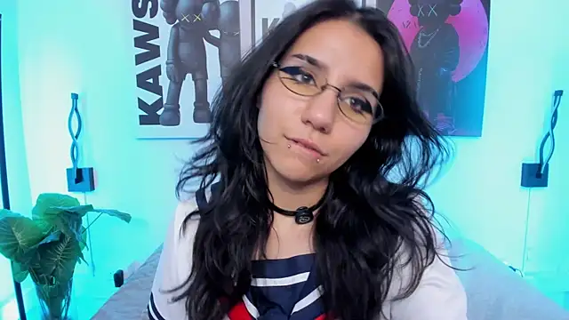 Chatroom XXX en direct de HollyPeach