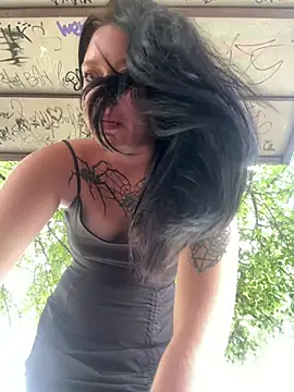 Chat XXX ao vivo de AlishaOfThorns