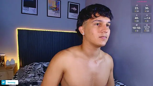 Živý XXX chat Leo_Savage_
