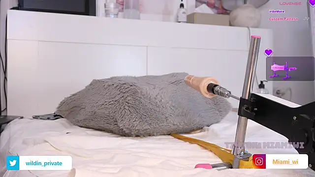 Emma4youuu Adlı Modelin Canlı XXX Sohbeti