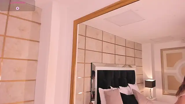دردشة Crystal_Rose__ الجنسية المباشرة