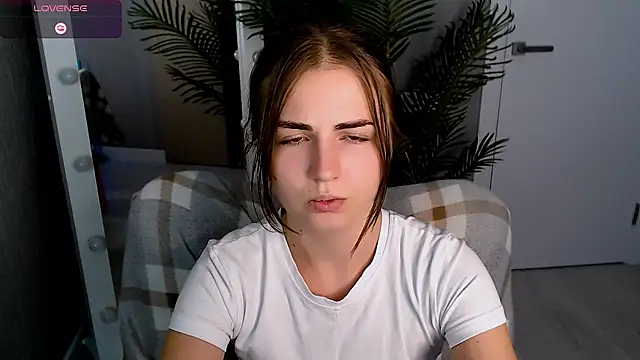 Živý XXX chat LiluBloom