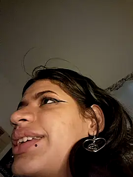 Chat XXX en directo de sukulaurens