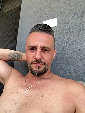InsaneMattt Adlı Modelin Canlı XXX Sohbeti