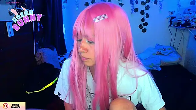 Roxanbunny1's Live XXX Chat