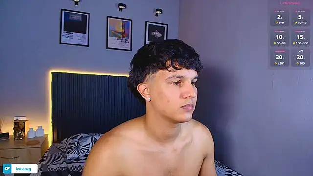 Chat +18 de Leo_Savage_ ao vivo