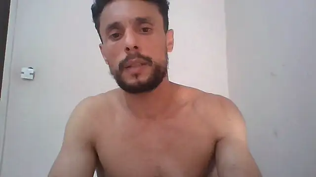 XXX chat uživo modela Arabprinceofslv