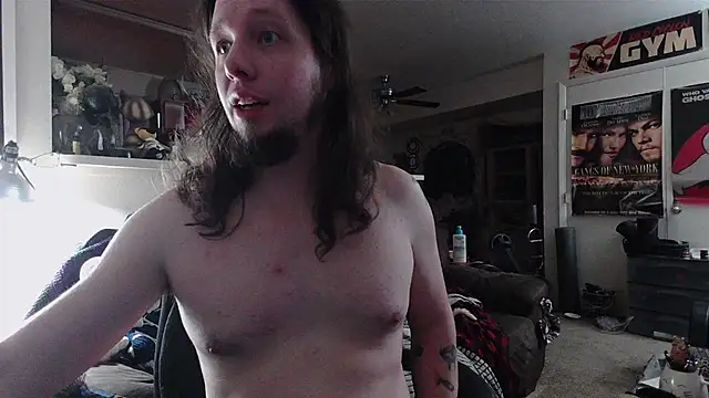 biggerisbetter12 Show in webcam
