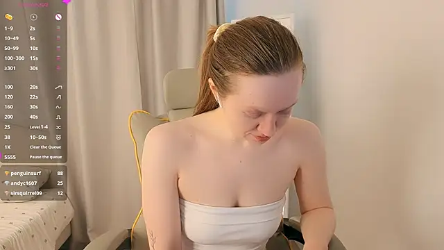mowalovan Live XXX chat
