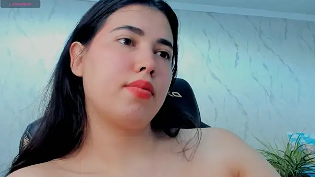 Diara_1an: онлайн-секс-чат