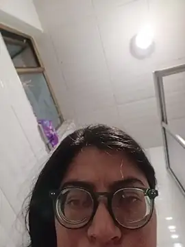 SOFI__10 Adlı Modelin Web Kamerası Şovu