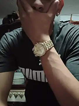 Exlifer Pertunjukan Webcam