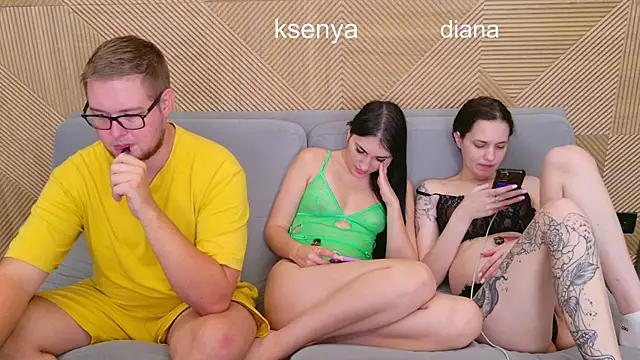 Ksenny 라이브 XXX 채팅