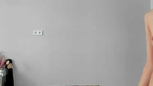ailey_chao XXX чат на живо