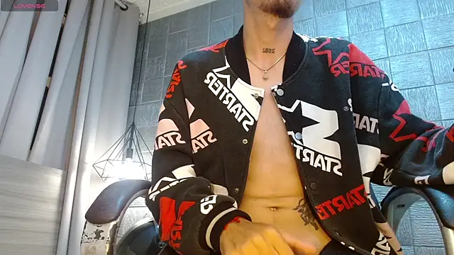 MykeCastle's Live XXX Chat
