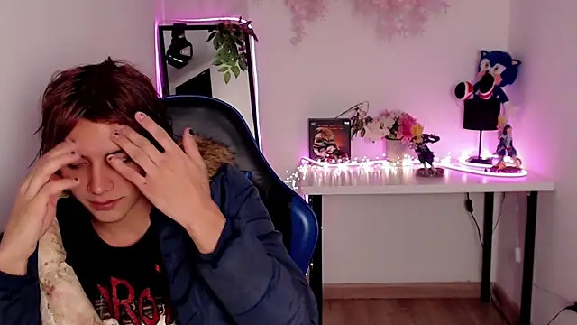 Онлайн чат XXX oli_dusk