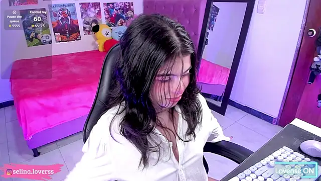 Živý XXX chat selina_lovers_